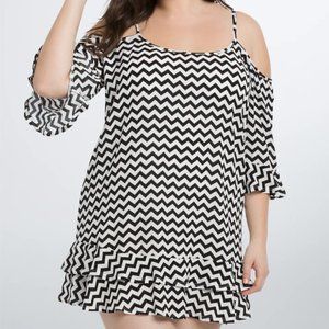 Torrid Chevron Voile Swim Cover Up Womens Size 3X Black White Cold Shoulder Top